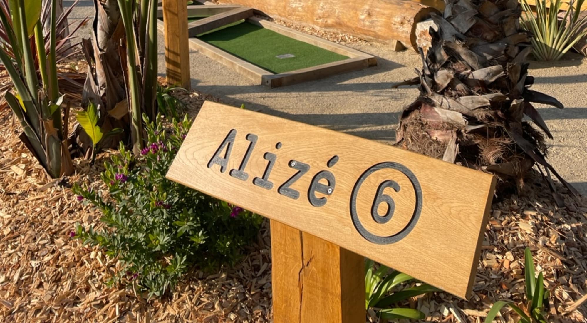 1-Alizee-Aventure-Family-mini-golf-parcours